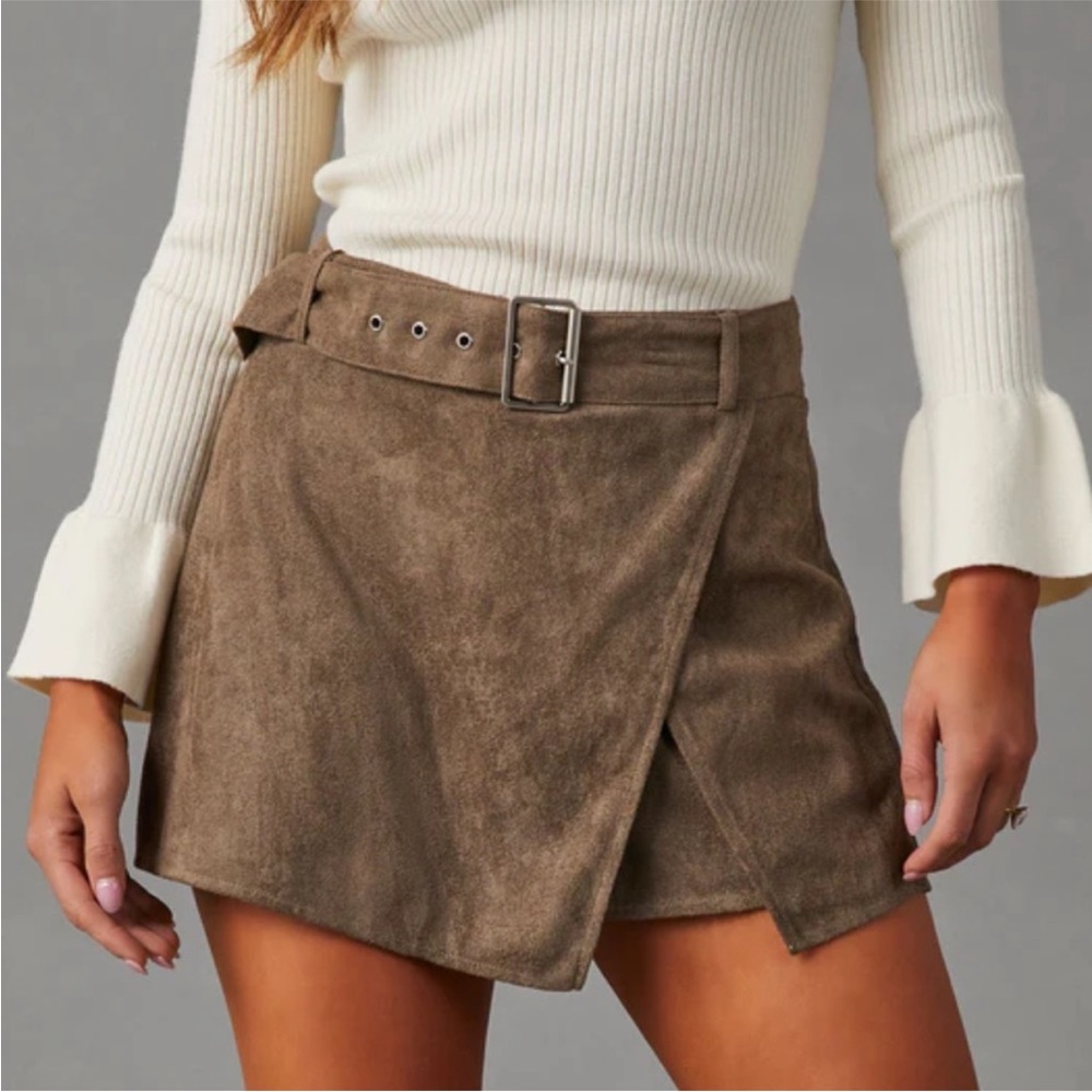 VICI Skort